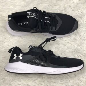 NWOT Under Armour Charged Aurora Running Shoe
